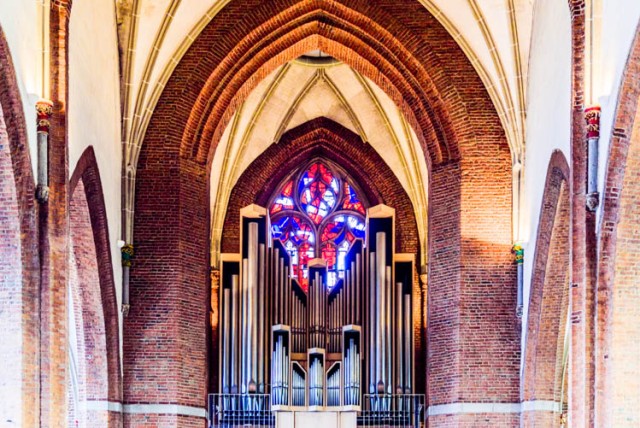 St Aldegundis, Emmerich, Organ